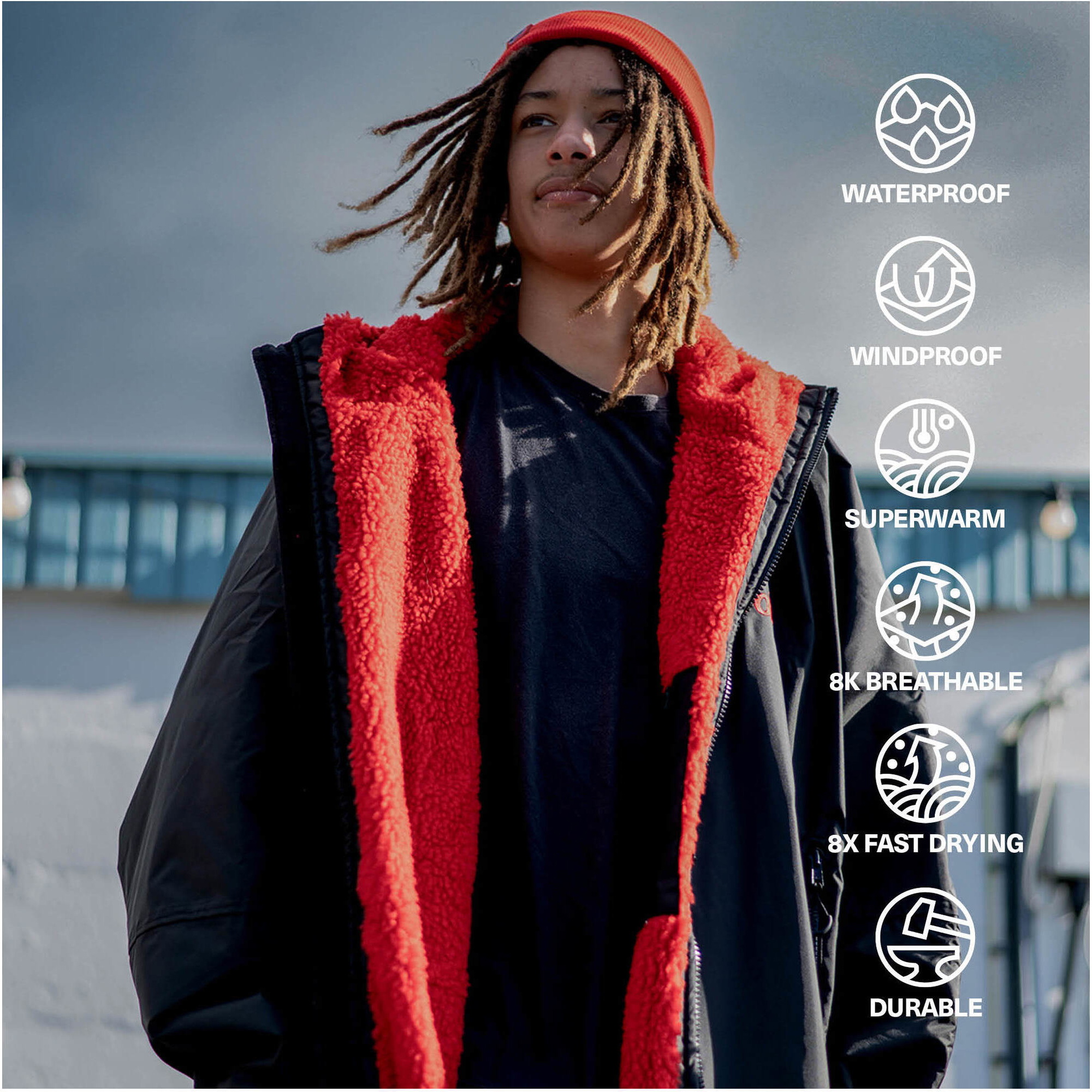 2025 Dryrobe Advance Long Sleeve Changing Robe V3 DALSV3 - Black / Red